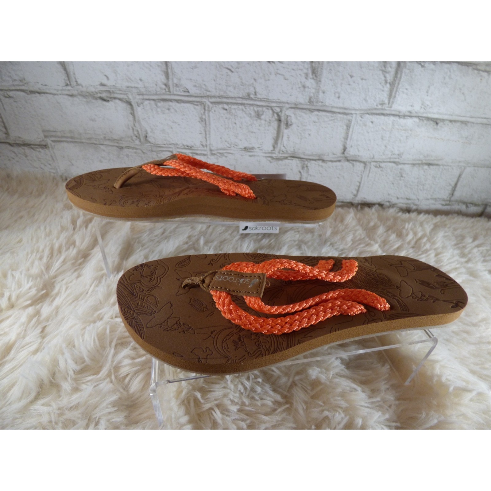 Sakroots Neon Orange Braided Bailen Flip Flop Embossed Sandals 7 New — image 3 of 6